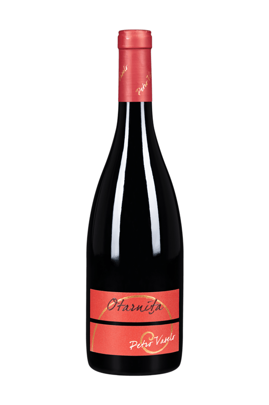 Wine Petro Vaselo Otarnita Pinot Noir Recas DOC
